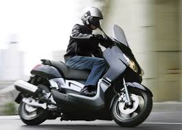 Yamaha Setop Order Online Skuter XMax, Ini Alasannya